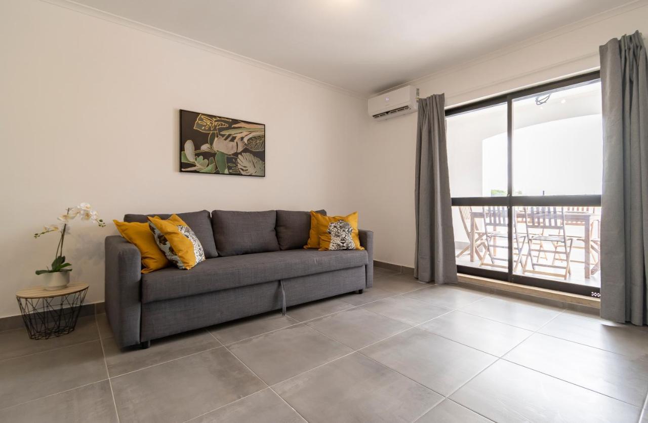 אלבופיירה Excellent Oura Apartments מראה חיצוני תמונה