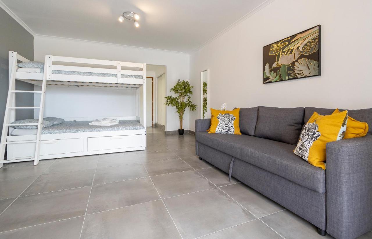 אלבופיירה Excellent Oura Apartments מראה חיצוני תמונה