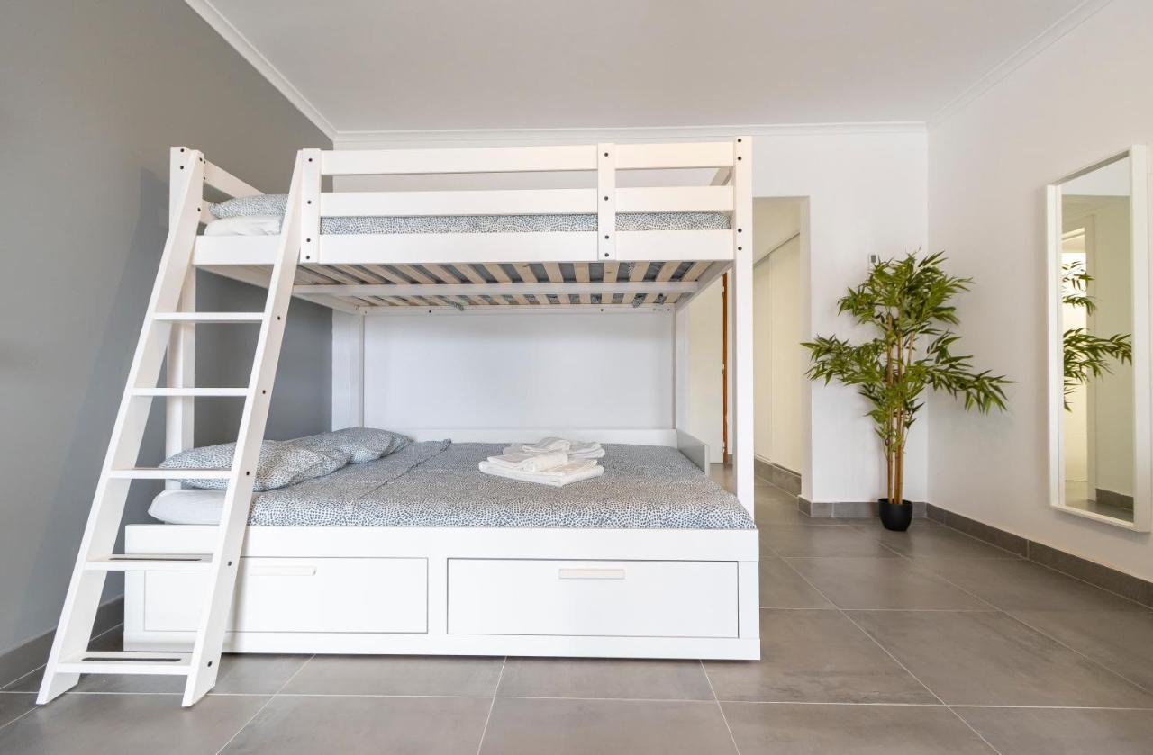 אלבופיירה Excellent Oura Apartments מראה חיצוני תמונה