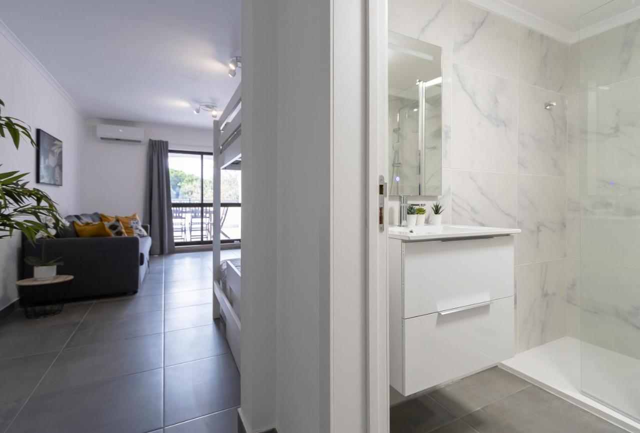 אלבופיירה Excellent Oura Apartments מראה חיצוני תמונה