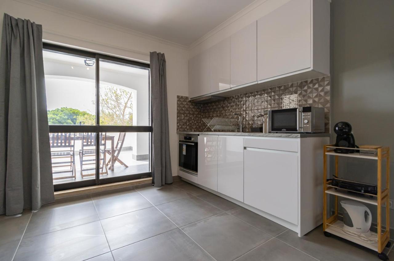 אלבופיירה Excellent Oura Apartments מראה חיצוני תמונה