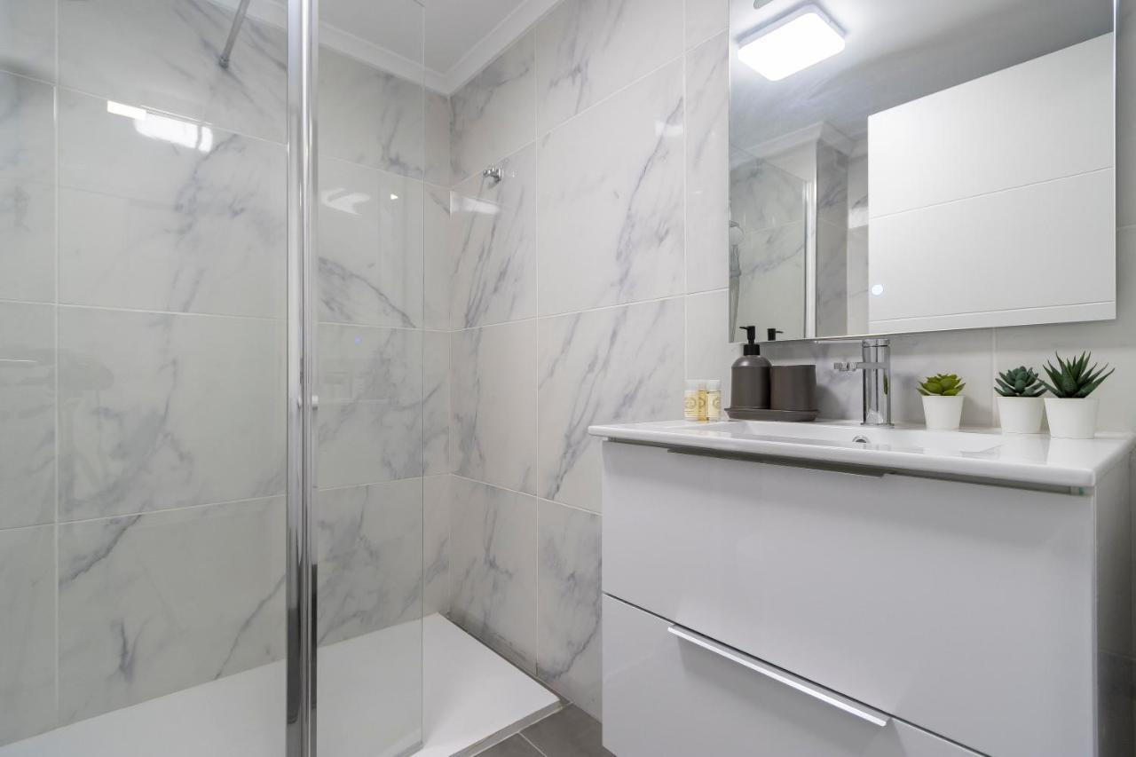 אלבופיירה Excellent Oura Apartments מראה חיצוני תמונה