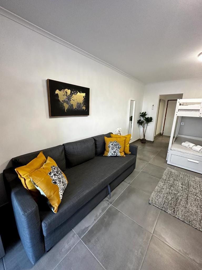 אלבופיירה Excellent Oura Apartments מראה חיצוני תמונה