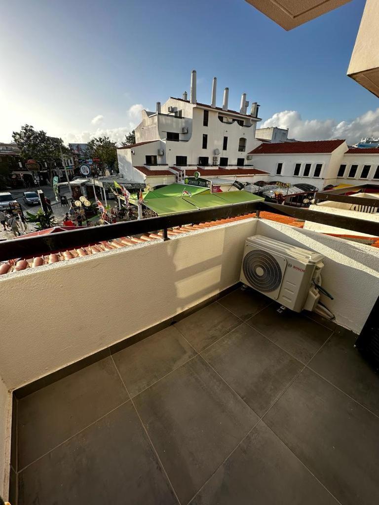 אלבופיירה Excellent Oura Apartments מראה חיצוני תמונה