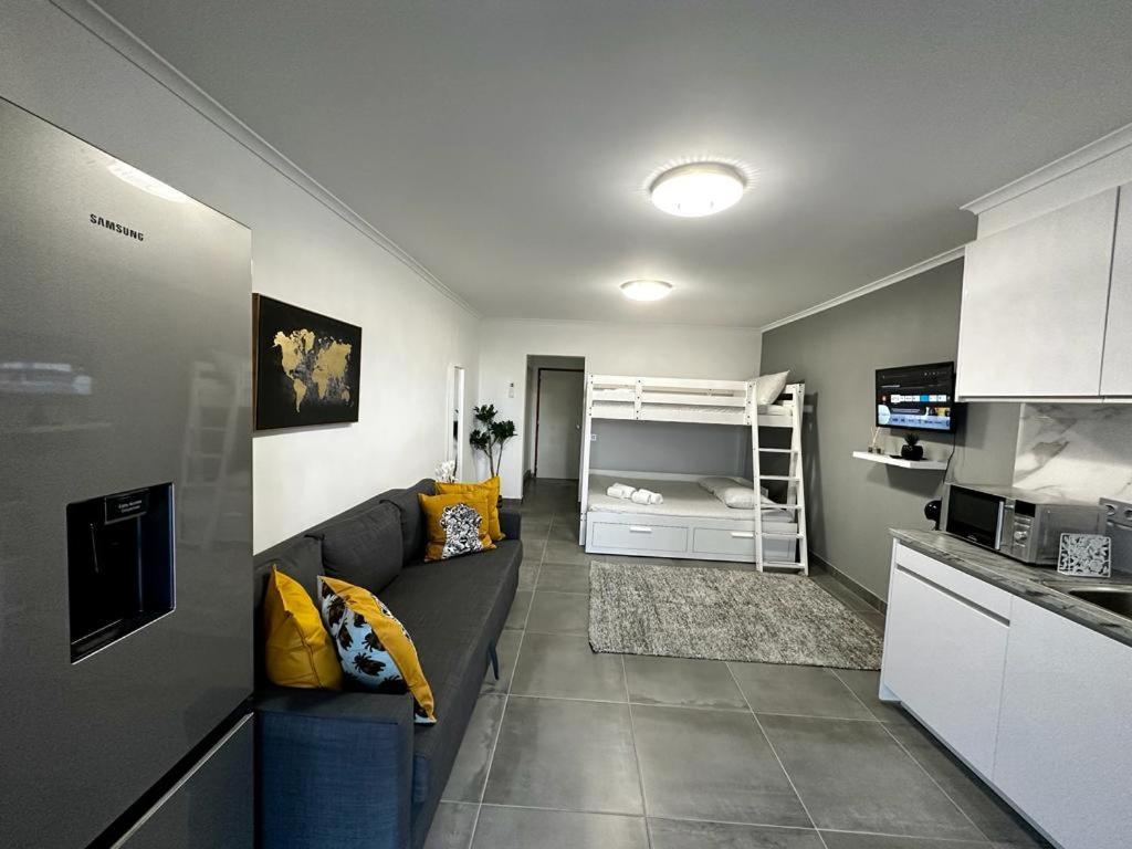 אלבופיירה Excellent Oura Apartments מראה חיצוני תמונה