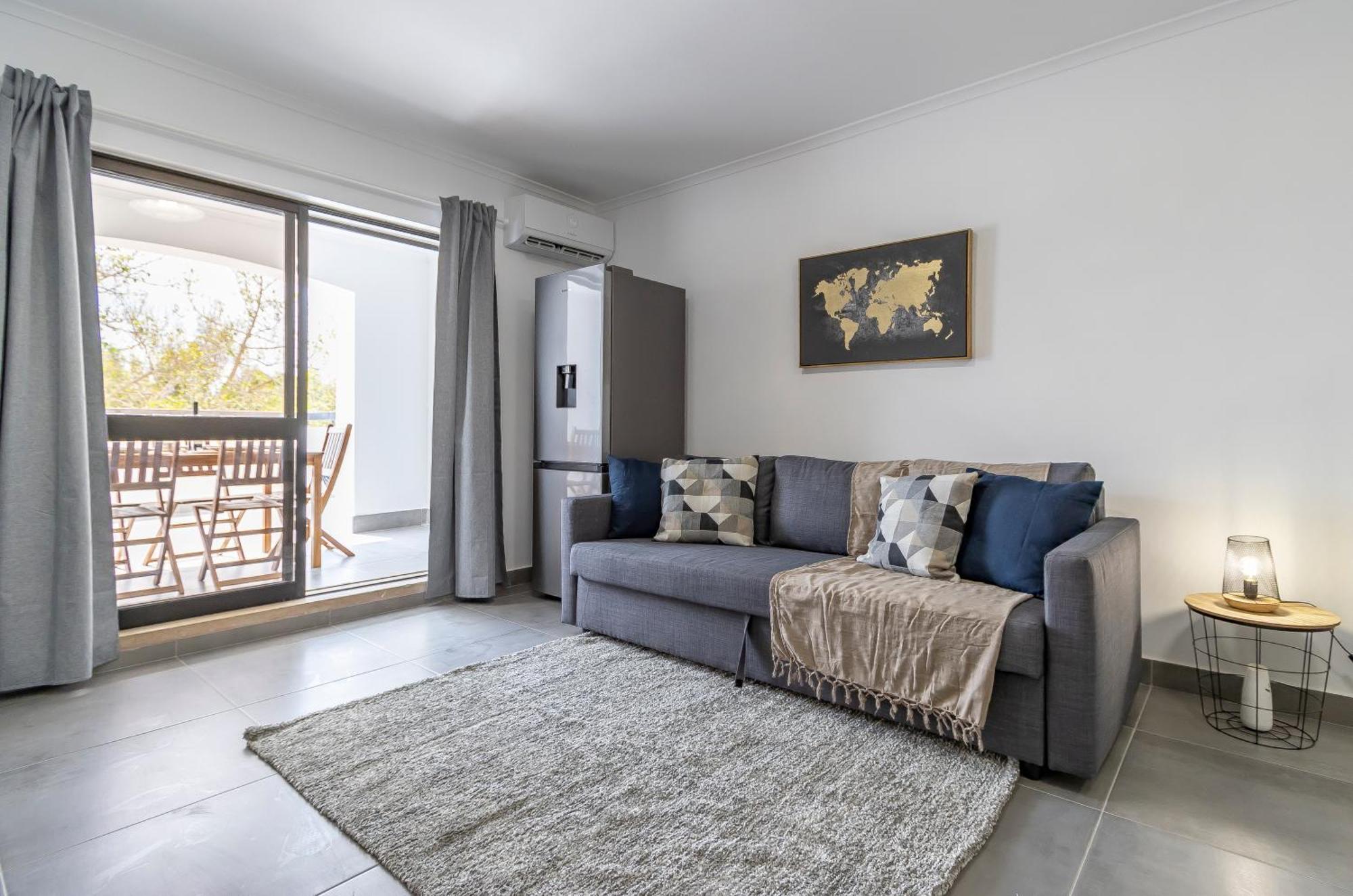 אלבופיירה Excellent Oura Apartments מראה חיצוני תמונה
